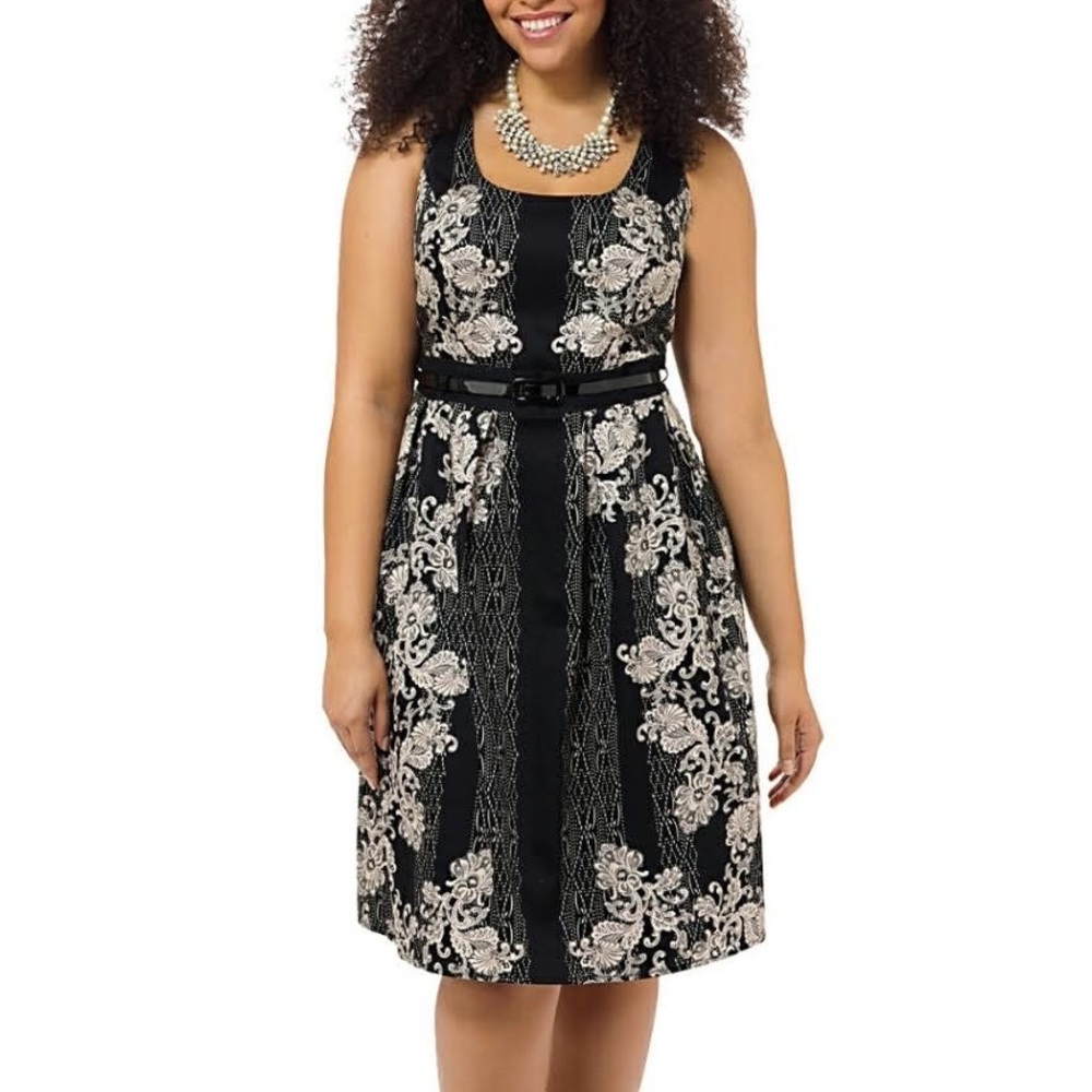 City Chic Black and White Vintage Lace Dress Size 16